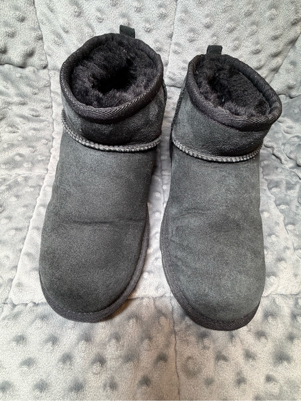 UGG Women's Short Black Suede Shearling-Lined Slippers
